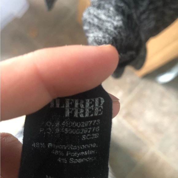 WILFRED FREE oversized v-neck long sleeve top - Picture 5 of 5